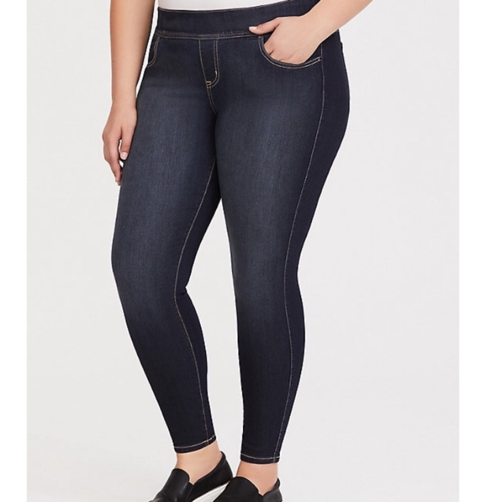 NWT sz 18T Torrid Lean Jean ❤️